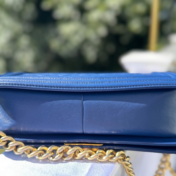 Chanel Lambskin Quilted Medium Boy Flap Bag in Blue - Picture 5 of 9